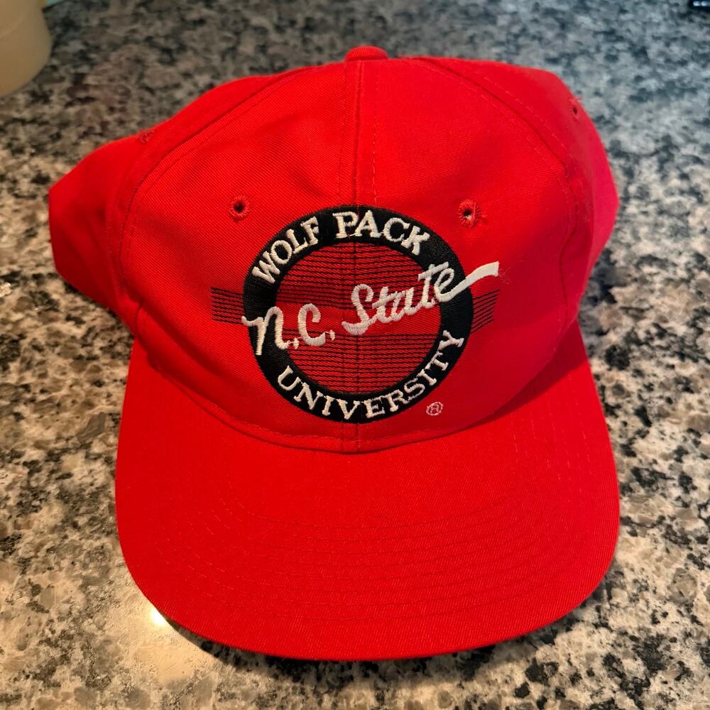 Vintage NC State Wolfpack Snapback